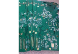 PCB样板机器贴片：PCB